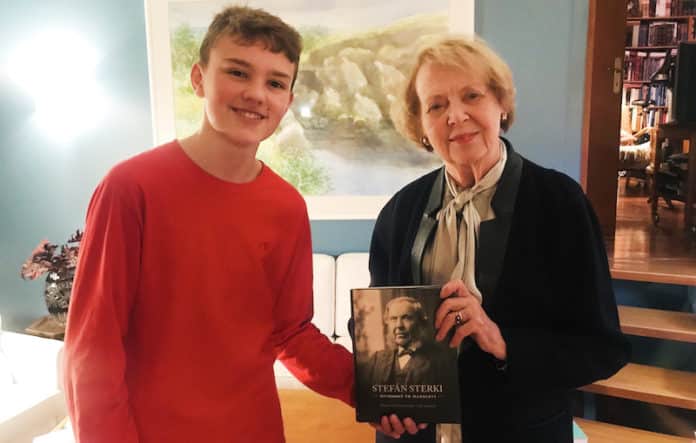 stefafn_sterki_fyrsta_eintak