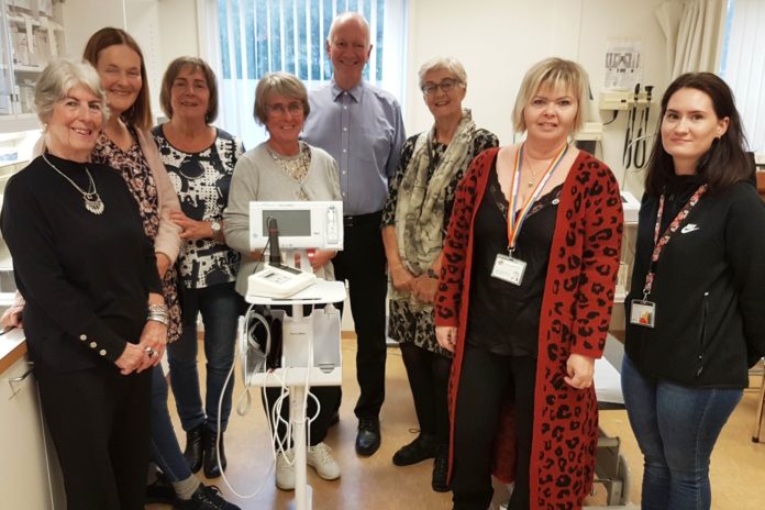 Kvenfélag Hveragerðis gefur til HSU