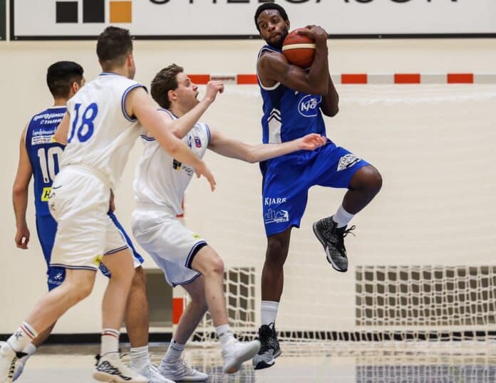 Michael Philips frákast