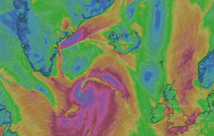 Rauð viðvörun lægðin