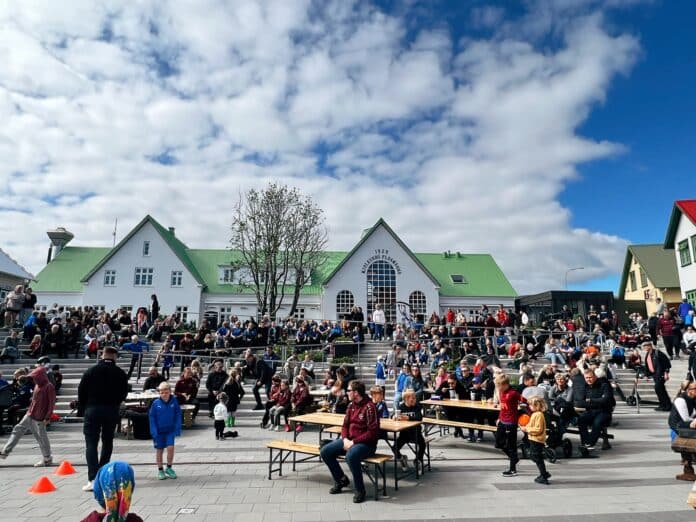 Góð stemning á Brúartorgi. Mynd/Sigtún þróunarfélag
