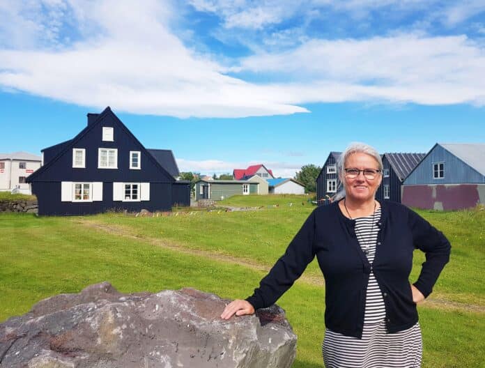 Leiðsögn með Ástu