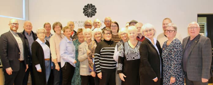 Lions-og-Emblur-gefa-til-HSU