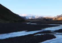 Katla skelfur