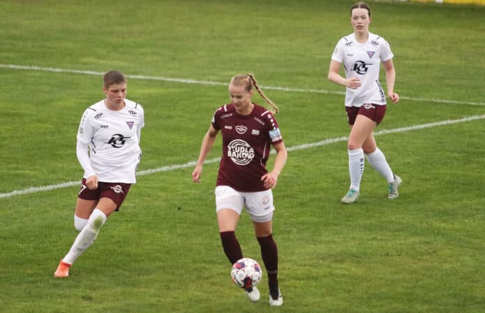 Eva Lind Elíasdóttir