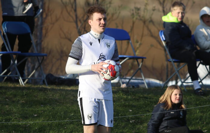 Adam Sveinbjörnsson