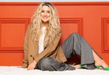 Sendi alla launaseðlana mína á Flísabúðina