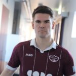 Viðar skoraði tvö í fyrsta leiknum