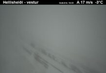 Hellisheiði og Þrengslum lokað