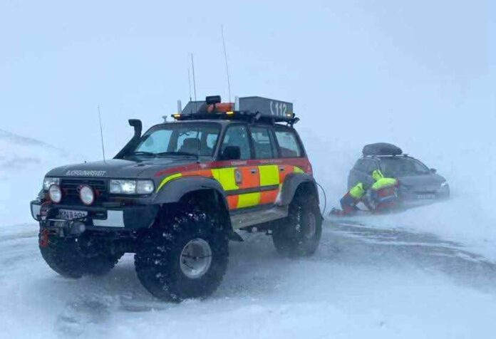 Björgun Tintron 2 060426