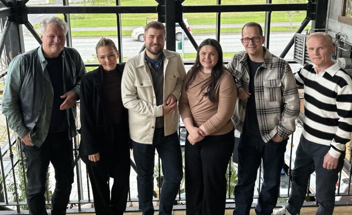 Mynd D-listinn og S-listinn (Þorsteinn, María, Ingimar, Birgitta, Sigmar, Hjalti)