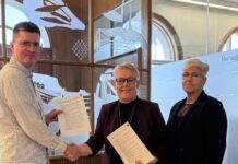 Samstarfssamningur um Brúarhlaupið endurnýjaður