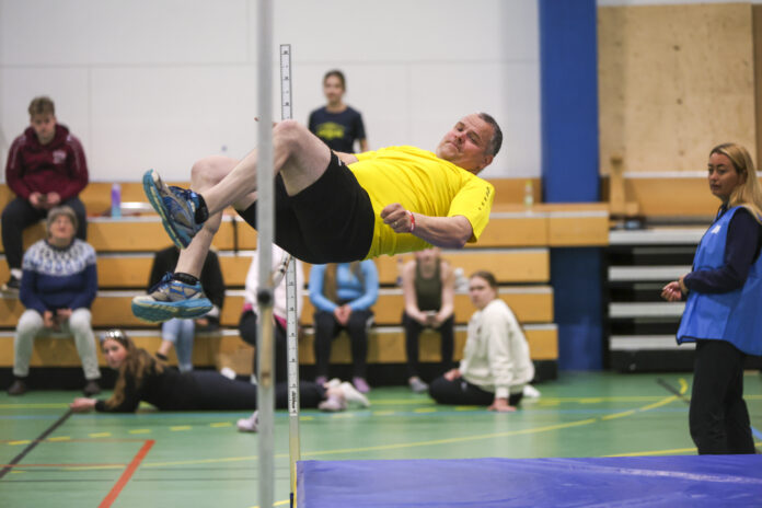 Guðmundur Jónasson gjaldkeri HSK og fyrrverandi formaður Umf. Heklu var meðal keppenda á síðasta Landsmóti 50+ sem haldið var í Fjallabyggð.