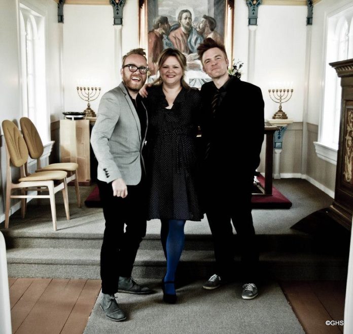 286040_10150308100748701_616823700_7861339_2445622_o_690103130