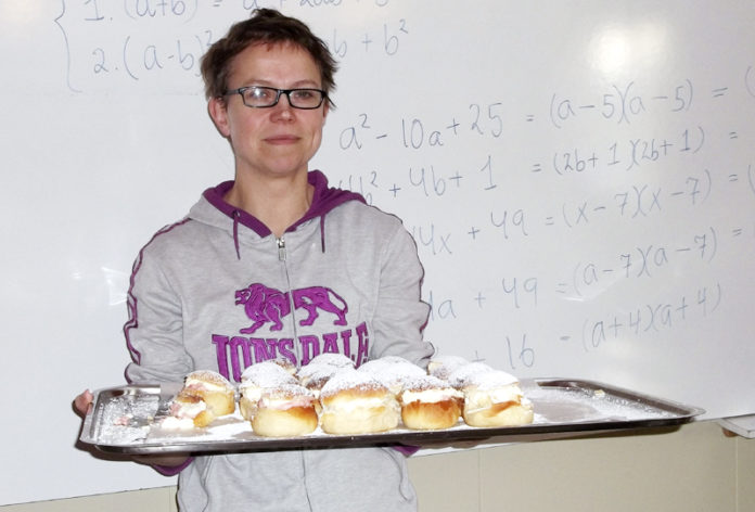 Victoria_reinholdsdottir110213_245443748