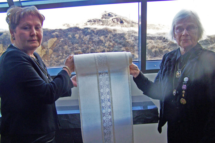 altarisdukur_HSU2013_469743121