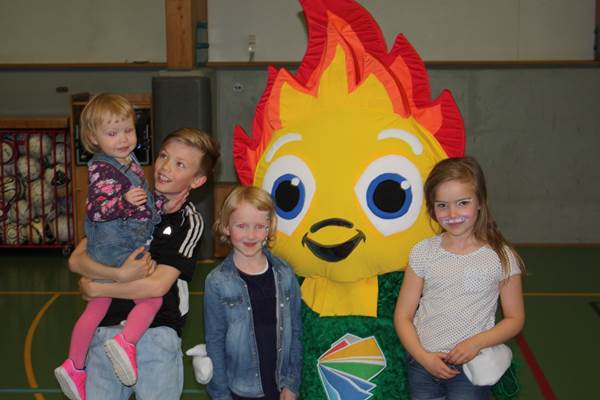 blossi_hvolsskoli2015_368844551