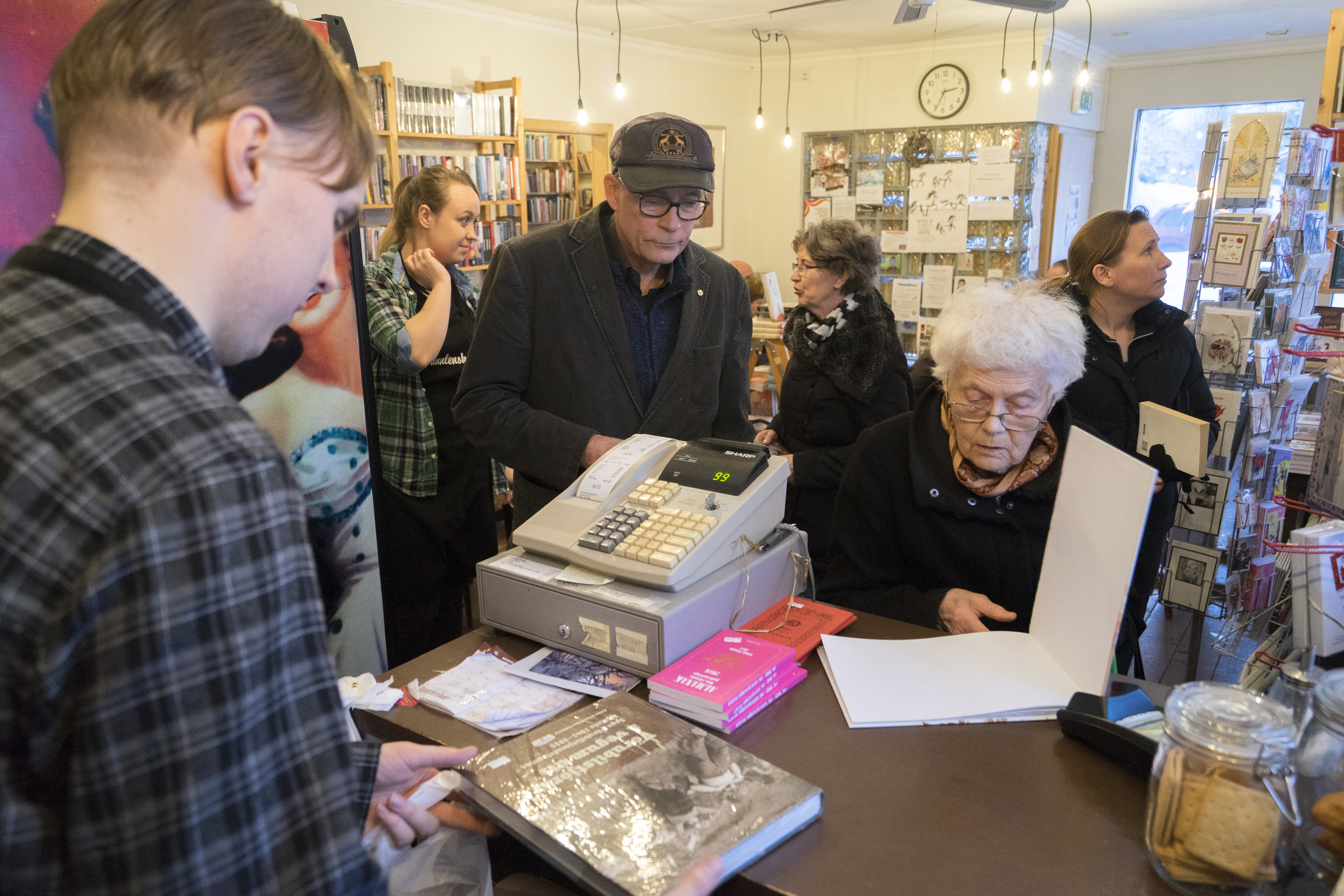 bokakaffid001_608784656