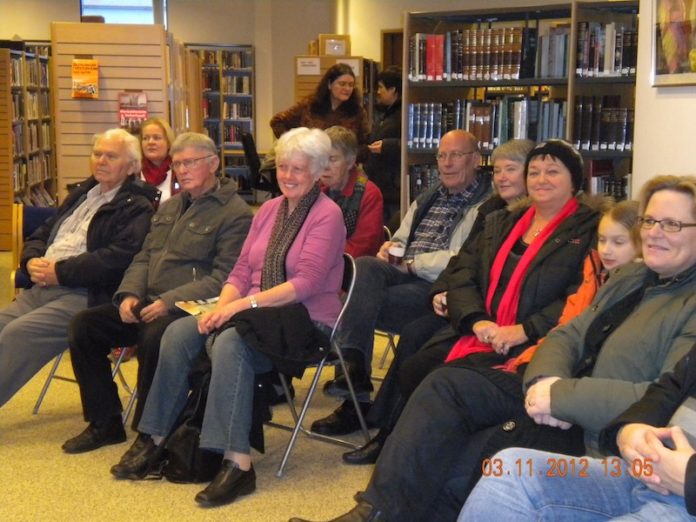 bokasafn_hveragerdi2012_601335531