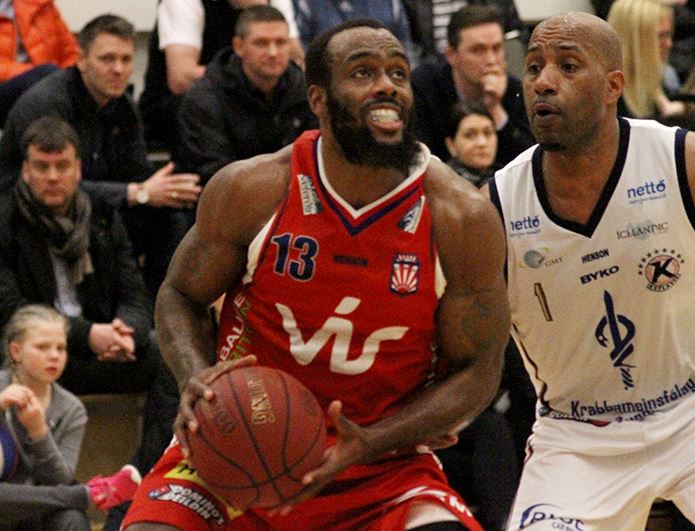 chris_woods_snaefell_2015_807216732