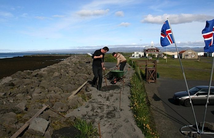 eyrarbakki_stadur_gardur010713bib_564517663