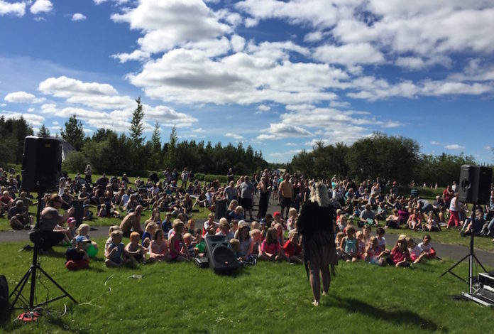 fludirumverslo_560469428