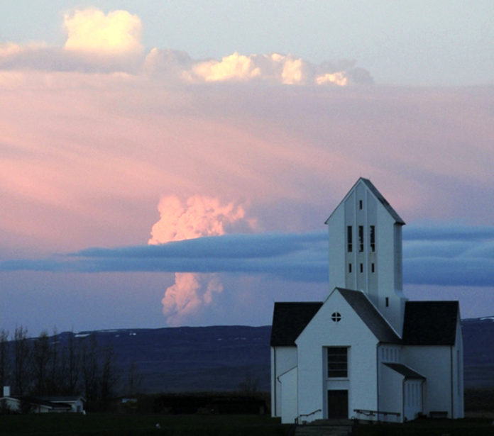 grimsvotn210511pms_220315280