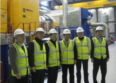 hellisheidarvirkjun_japan2012_866595193