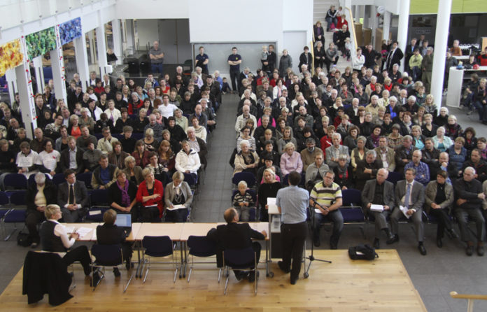 ibuafundur091010gk_624548469