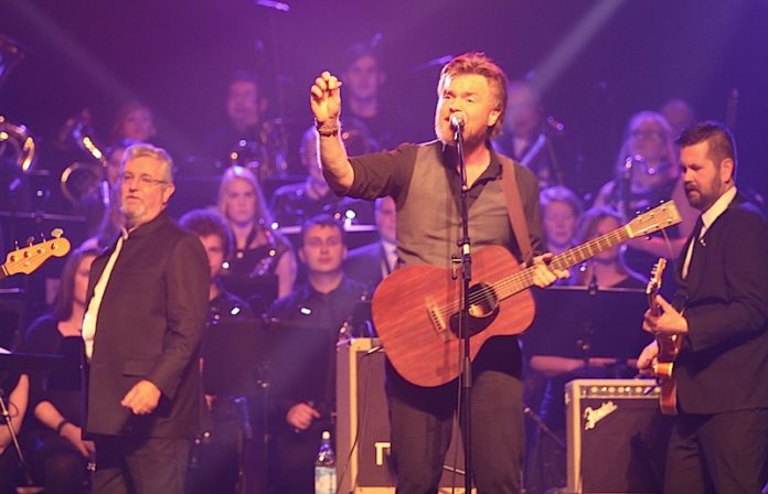 jonas_sig051013gk_675247597