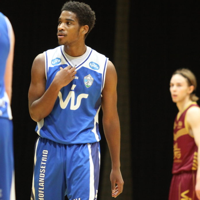 julian_Nelson181214gk_938983116