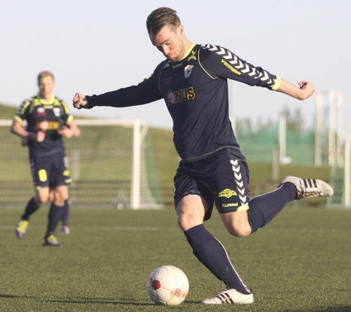 kjartan_atli_kjartansson010612gk_696716339