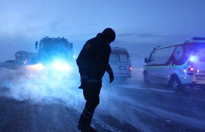 logregls_hellishlokud2911213gk_157007615