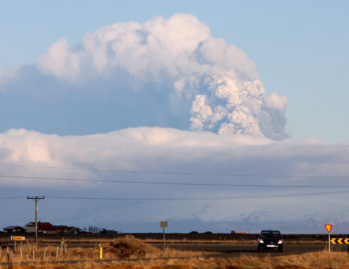 mokkur_Sandvik160410gks_903386743