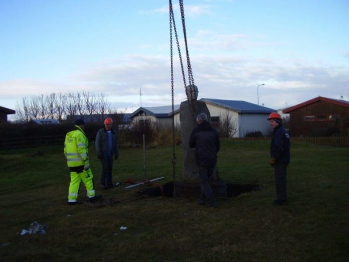 pall_isolfsson_fluttur2013_839820341