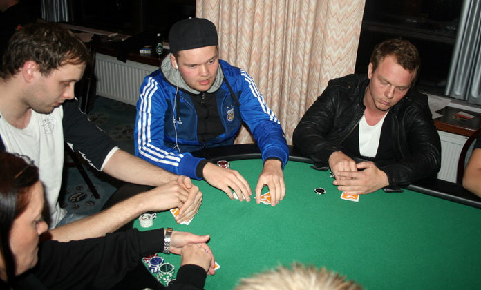 poker201052_941309735