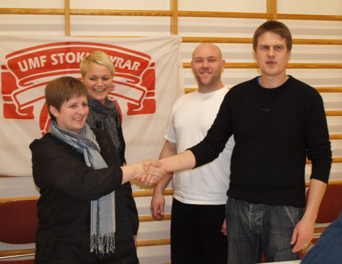 stokkseyri_undirritun_umf160212bb_994352281