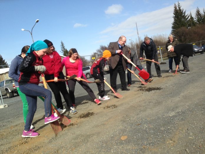 sundholl_skoflustunga300414gk_888756040