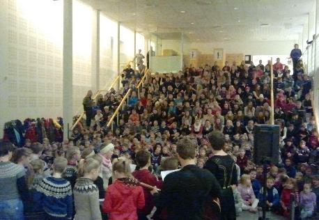 sunnulaekjarskoli_thorri2012_551457156