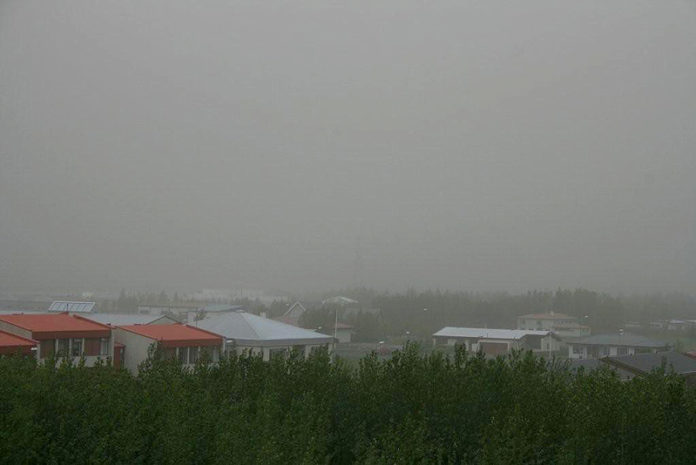 svifryk_hvolsvollur310510sj_972573670