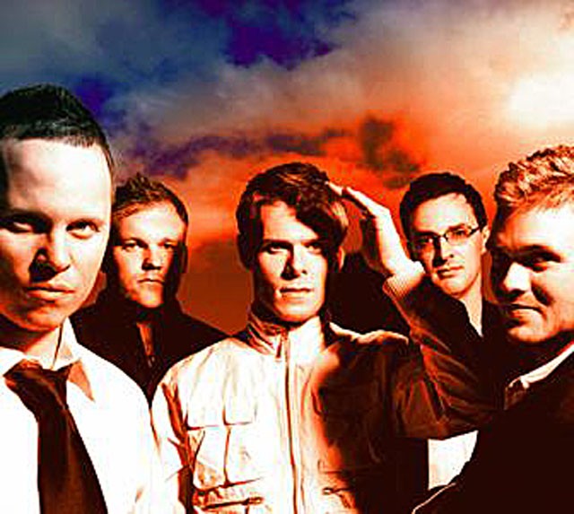 svortum_fotum_819359310