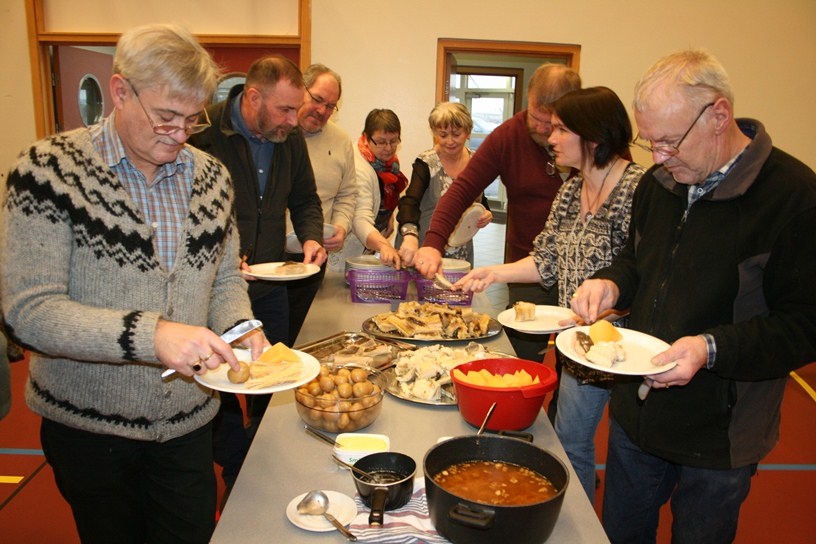 threttandagledi_hrutavina2016bib_452074672