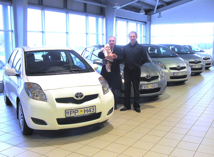 toyota011110th_296254732