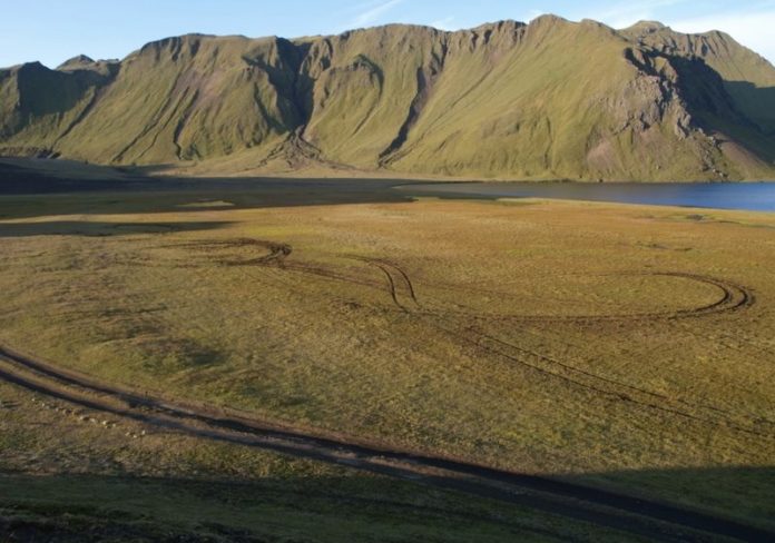 utanvegaakstur_lodmundarvatn240814logr_923470810